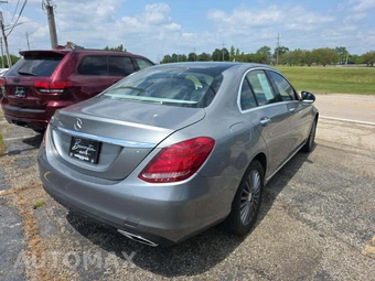 2015 Mercedes-Benz C 300 4MATIC Sedan w/Luxury Pkg - miniatura 3