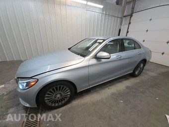 2015 Mercedes-Benz C 300 4MATIC Sedan w/Luxury Pkg — samochód z USA z aukcji Manheim, oferta Kup Teraz w AUTOMAX