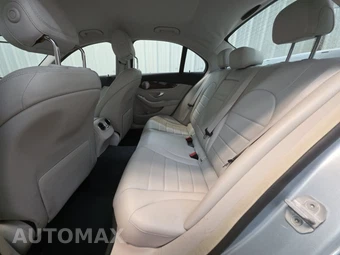 2015 Mercedes-Benz C 300 4MATIC Sedan w/Luxury Pkg - miniatura 13