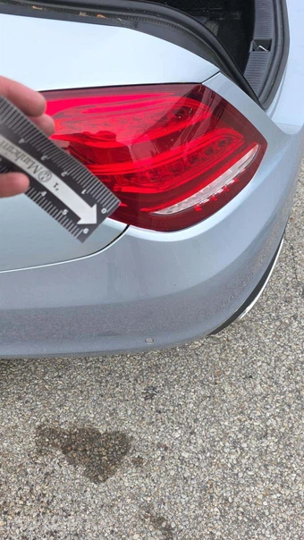2015 Mercedes-Benz C 300 4MATIC Sedan w/Luxury Pkg - miniatura 27