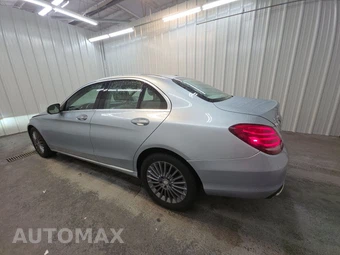 2015 Mercedes-Benz C 300 4MATIC Sedan w/Luxury Pkg - miniatura 6