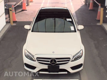 2015 Mercedes-Benz C 300 4MATIC Sedan w/Sport Pkg - miniatura 2