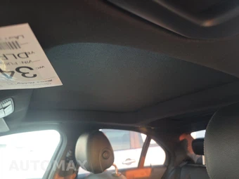 2015 Mercedes-Benz C 300 4MATIC Sedan w/Sport Pkg - miniatura 21