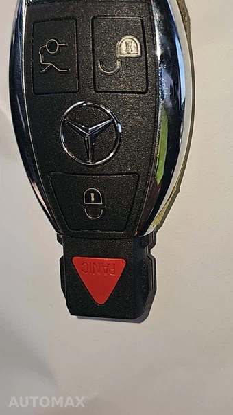 2015 Mercedes-Benz C 300 4MATIC Sedan w/Sport Pkg - miniatura 22