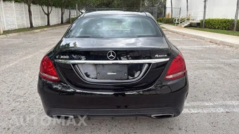 2015 Mercedes-Benz C 300 4MATIC Sedan w/Sport Pkg - miniatura 7
