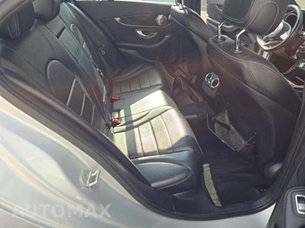 2015 Mercedes-Benz C 300 4MATIC Sedan w/Sport Pkg - miniatura 15