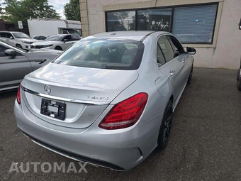 2015 Mercedes-Benz C 300 4MATIC Sedan w/Sport Pkg - miniatura 3