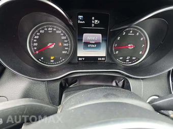 2015 Mercedes-Benz C 300 4MATIC Sedan w/Sport Pkg - miniatura 9