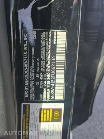 2015 Mercedes-Benz C 300 Sedan – miniatura 2