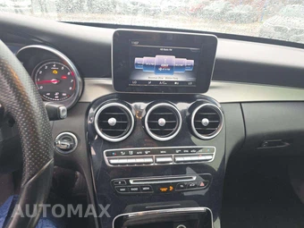 2015 Mercedes-Benz C 300 Sedan – miniatura 10