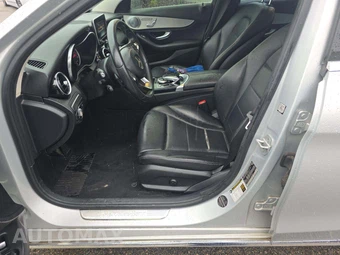 2015 Mercedes-Benz C 300 Sedan – miniatura 6