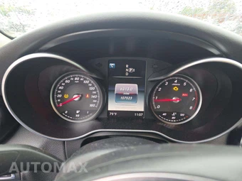 2015 Mercedes-Benz C 300 Sedan – miniatura 9