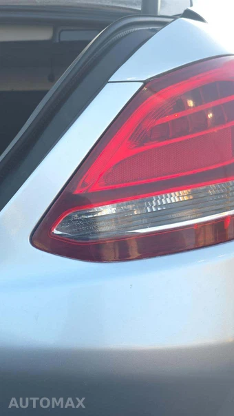 2015 Mercedes-Benz C 300 Sedan – miniatura 19
