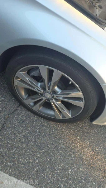 2015 Mercedes-Benz C 300 Sedan – miniatura 24