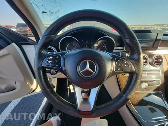 2015 Mercedes-Benz C 300 Sedan – miniatura 10