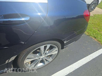 2015 Mercedes-Benz C 300 Sedan – miniatura 23