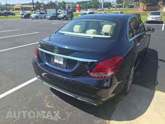 2015 Mercedes-Benz C 300 Sedan – miniatura 3