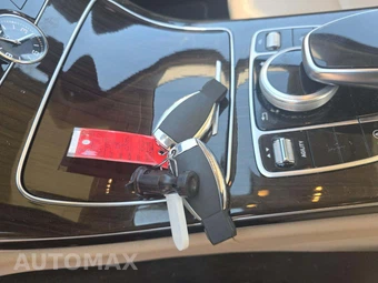 2015 Mercedes-Benz C 300 Sedan – miniatura 8