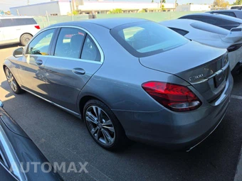 2015 Mercedes-Benz C 300 Sedan – miniatura 2