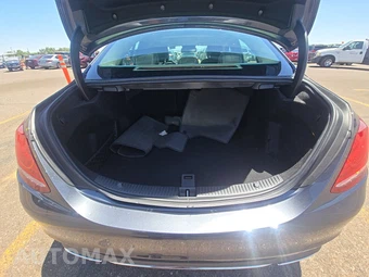 2015 Mercedes-Benz C 300 Sedan - miniatura 16