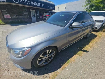 2015 Mercedes-Benz C 300 Sedan w/Luxury Pkg
