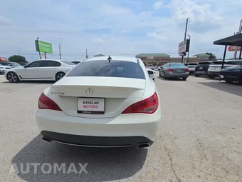 2015 Mercedes-Benz CLA 250 4MATIC – miniatura 4