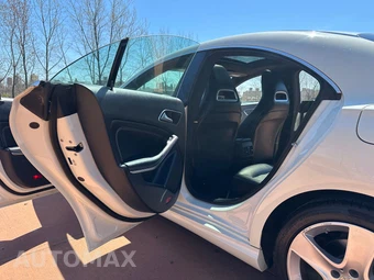 2015 Mercedes-Benz CLA 250 4MATIC - miniatura 47