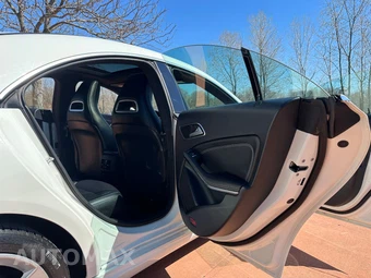 2015 Mercedes-Benz CLA 250 4MATIC - miniatura 51