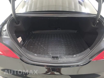 2015 Mercedes-Benz CLA 250 – miniatura 16