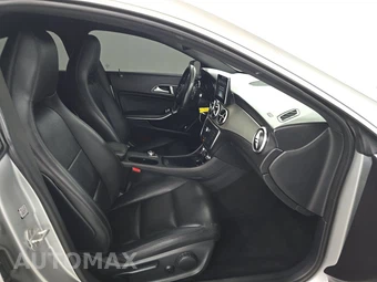 2015 Mercedes-Benz CLA 250 – miniatura 8