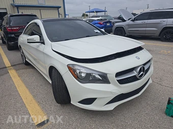 2015 Mercedes-Benz CLA 250 – miniatura 3