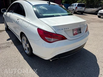 2015 Mercedes-Benz CLA 250 – miniatura 6