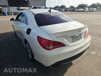 2015 Mercedes-Benz CLA 250 – miniatura 6