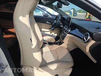 2015 Mercedes-Benz CLA 250 – miniatura 8