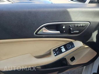 2015 Mercedes-Benz CLA 250 – miniatura 9