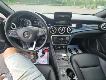 2015 Mercedes-Benz CLA 250 – miniatura 10