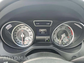 2015 Mercedes-Benz CLA 250 – miniatura 9