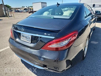 2015 Mercedes-Benz CLS 400 4MATIC – miniatura 2
