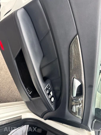2015 Mercedes-Benz CLS 400 - miniatura 16