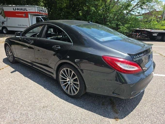 2015 Mercedes-Benz CLS 550 4MATIC - miniatura 2