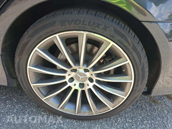 2015 Mercedes-Benz CLS 550 4MATIC - miniatura 30
