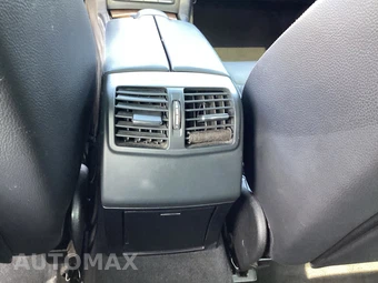 2015 Mercedes-Benz E 350 4MATIC Sedan - miniatura 17
