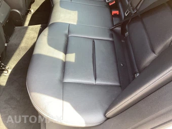 2015 Mercedes-Benz E 350 4MATIC Sedan - miniatura 19