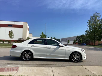 2015 Mercedes-Benz E 350 4MATIC Sedan - miniatura 7