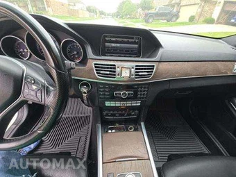 2015 Mercedes-Benz E 350 4MATIC Sedan - miniatura 10