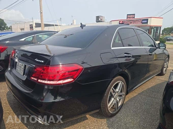 2015 Mercedes-Benz E 350 4MATIC Sedan – miniatura 3
