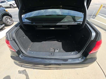 2015 Mercedes-Benz E 350 4MATIC Sedan – miniatura 14