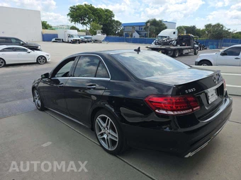 2015 Mercedes-Benz E 350 4MATIC Sedan – miniatura 2