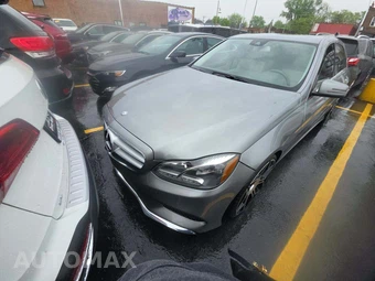 2015 Mercedes-Benz E 350 Sedan – miniatura 2