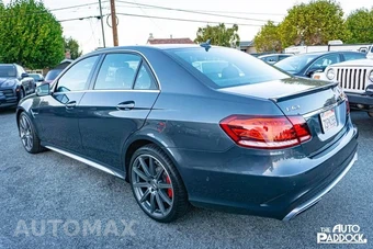 2015 Mercedes-Benz E 63 AMG S 4MATIC Sedan - miniatura 7